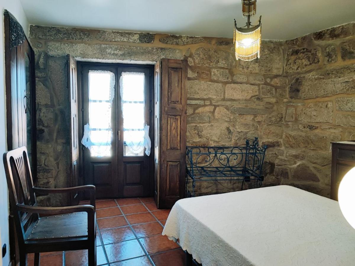 Casa Cabreiros De Cima * Melgaco