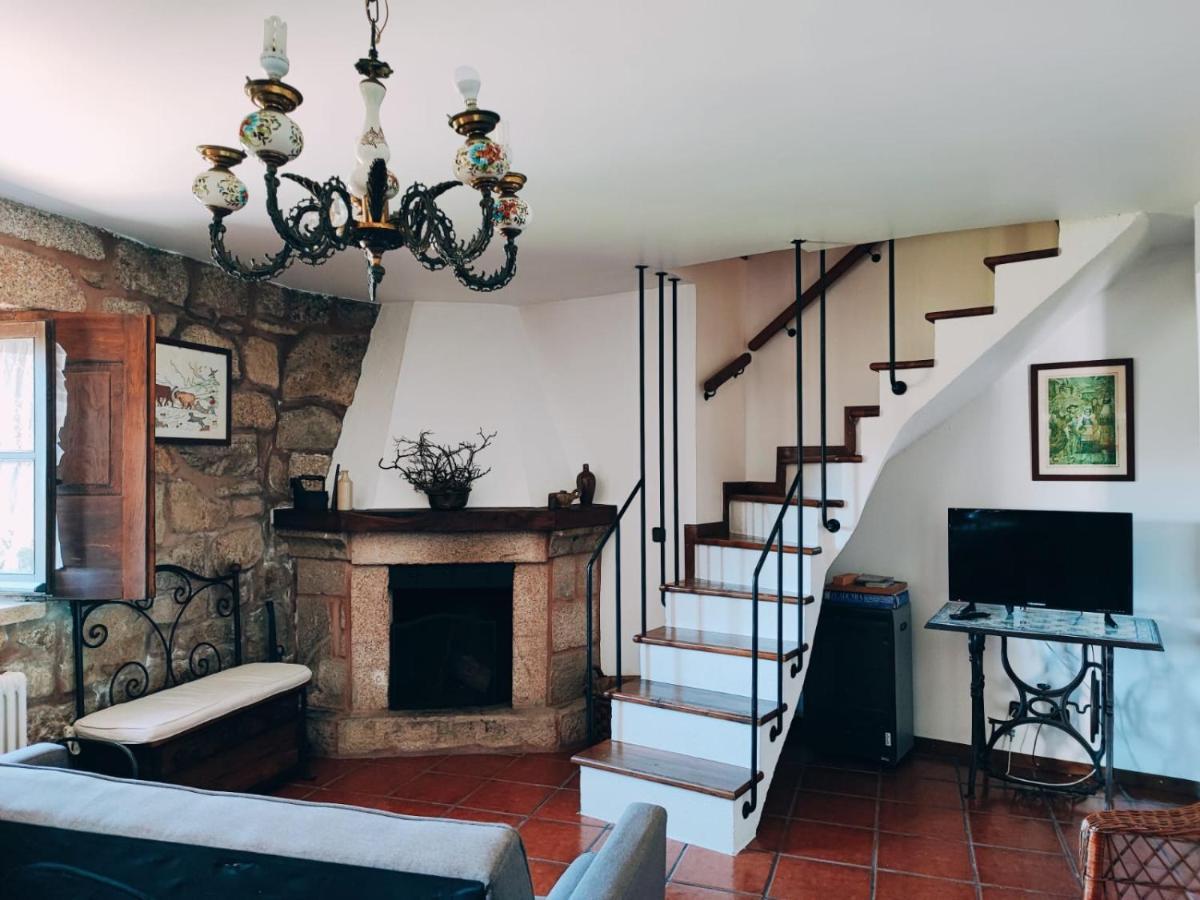 Casa Cabreiros De Cima * Melgaco